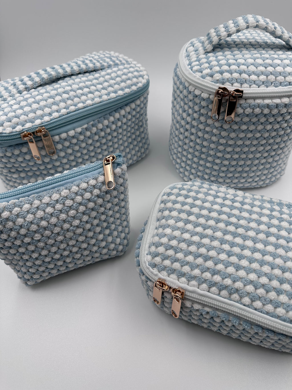 💙🤍 Light Blue & White Makeup Bag Set – 4-Piece Travel Set