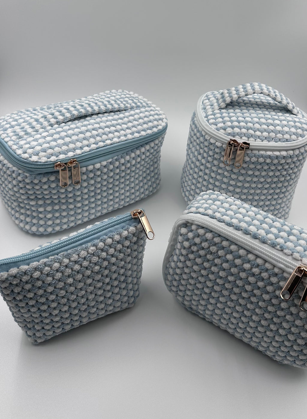 💙🤍 Light Blue & White Makeup Bag Set – 4-Piece Travel Set
