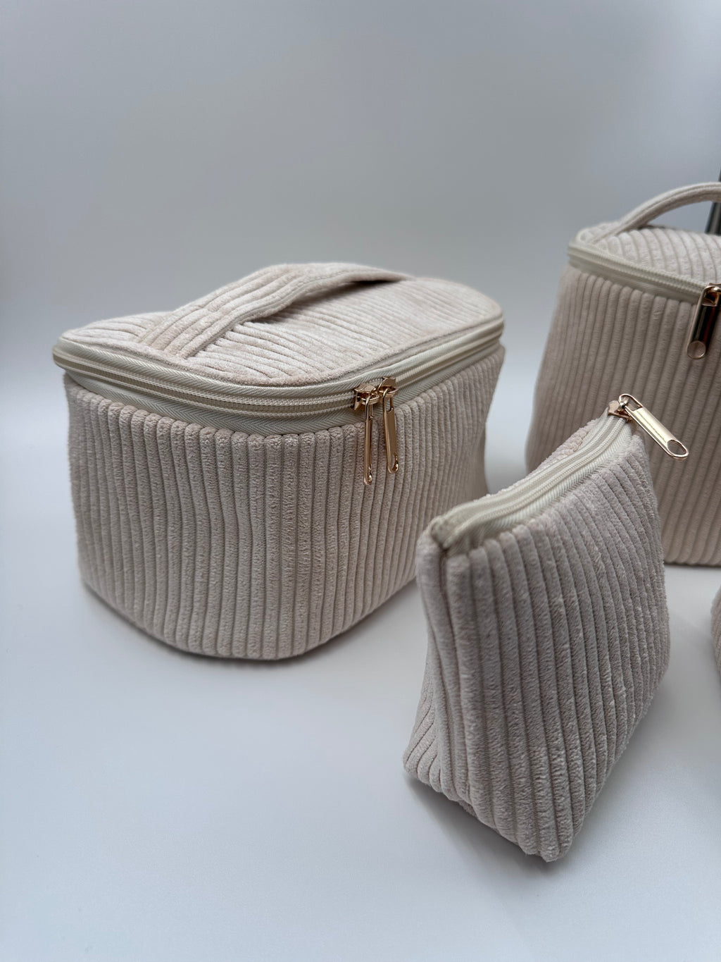 🤎🤍 Cream & Beige Makeup Bag Set – 4-Piece Travel Set
