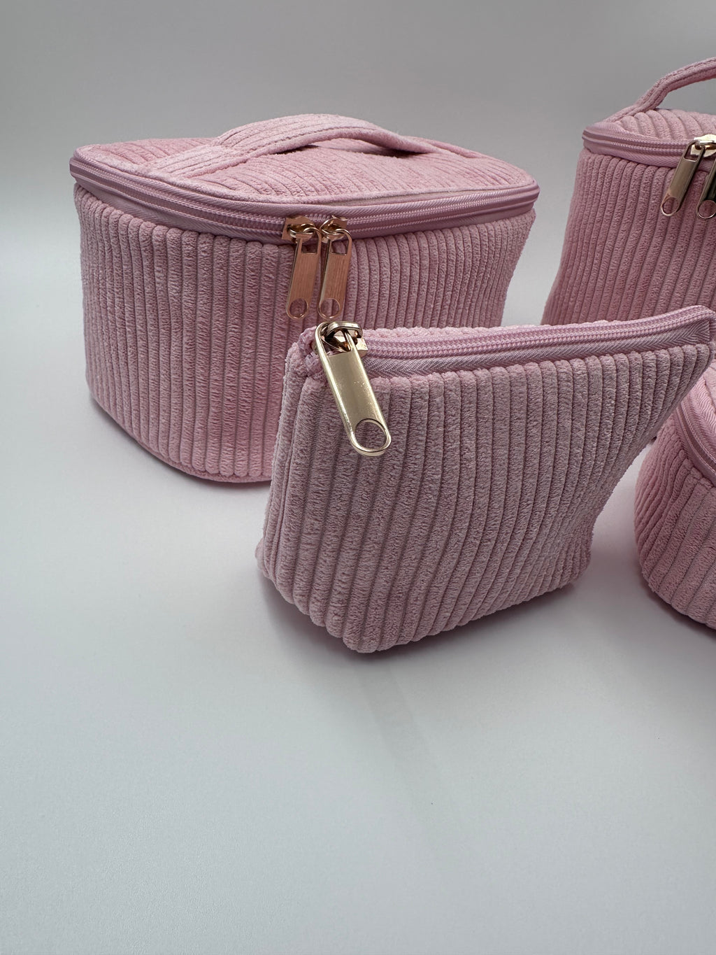 💗 Pink Makeup Bag Set – 4-Piece Travel Set