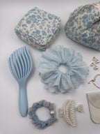 Light Blue Floral Beauty & Accessories Gift Set