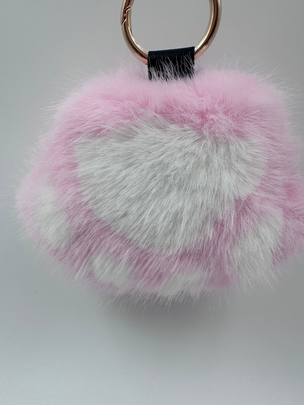 Fluffy Paw Keychain & Bag Charm – Pink & White 🐾💗🤍