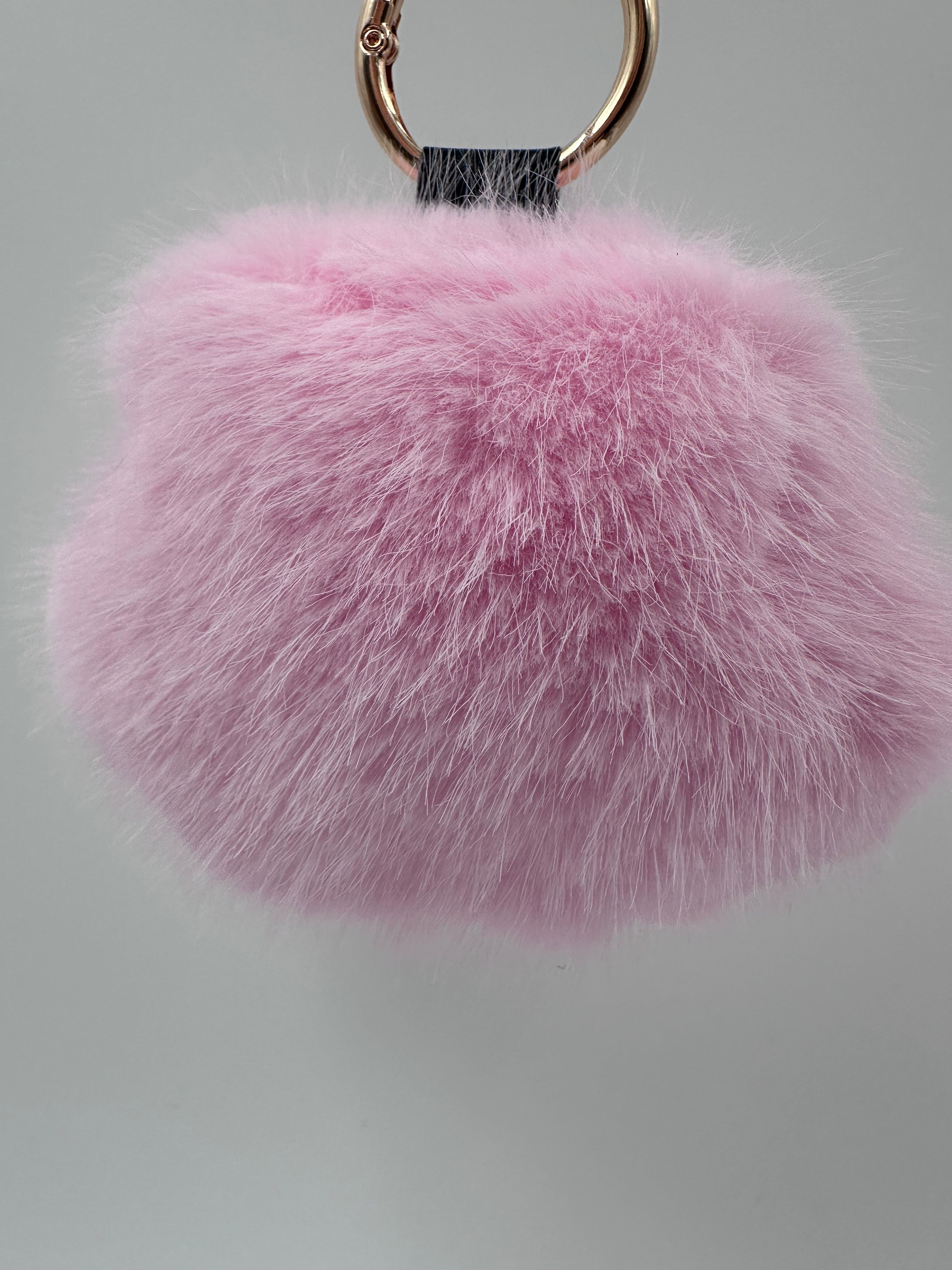 Fluffy Paw Keychain & Bag Charm – Pink & White 🐾💗🤍